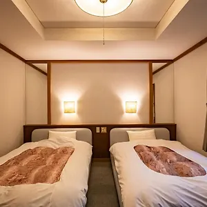 箱根温泉山荘　なかむら 2* 箱根町