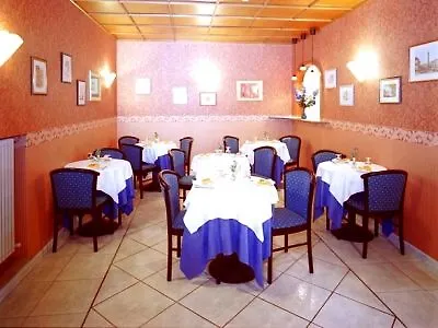 Hotel Verona Rome 3*,